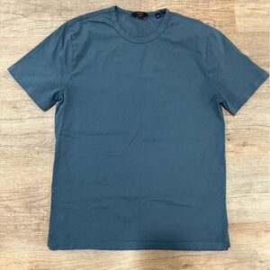 EUC Vince Mens V neck T shirt Blue Size Medium